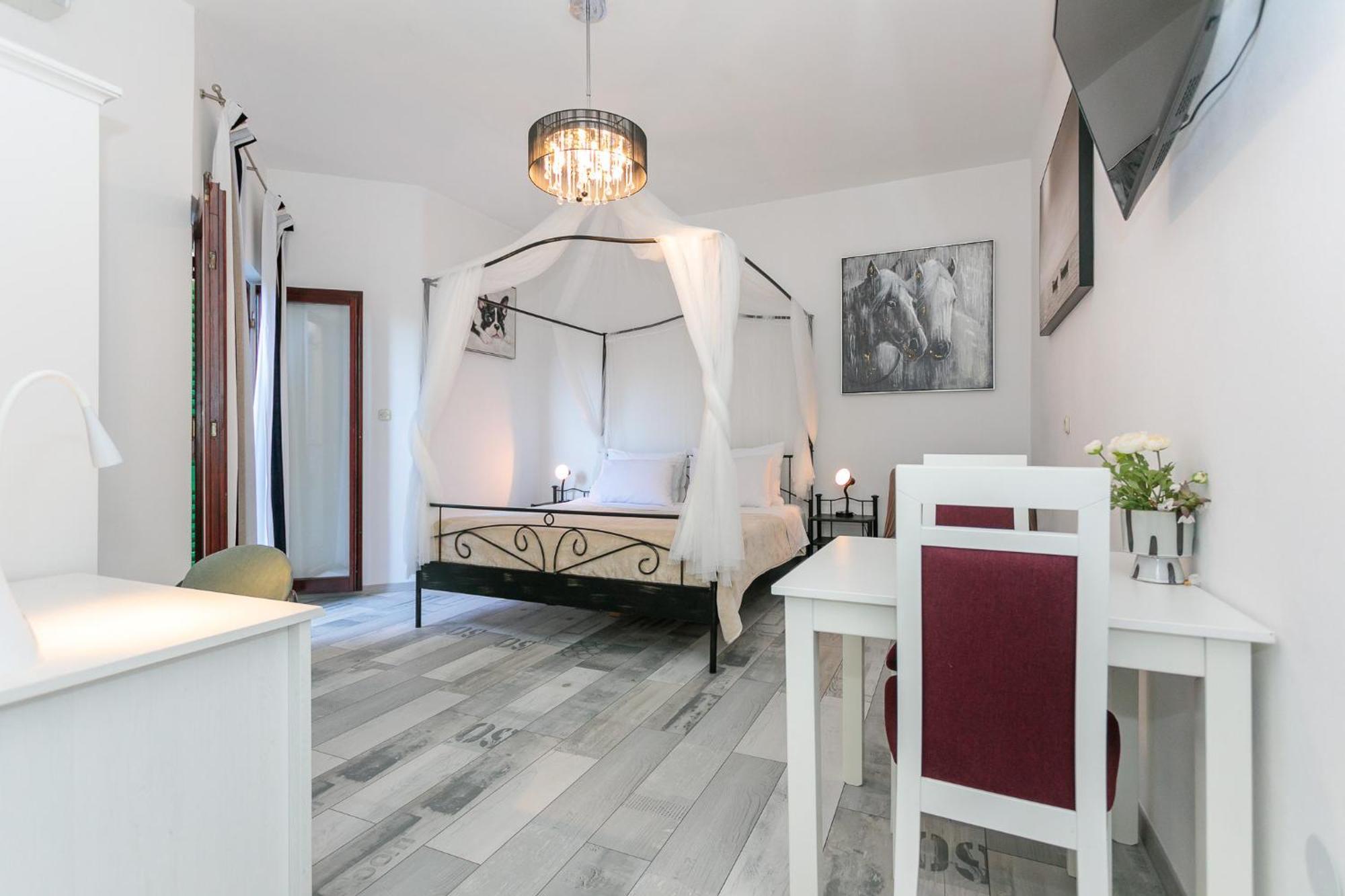 Apartments Delfin クルク エクステリア 写真