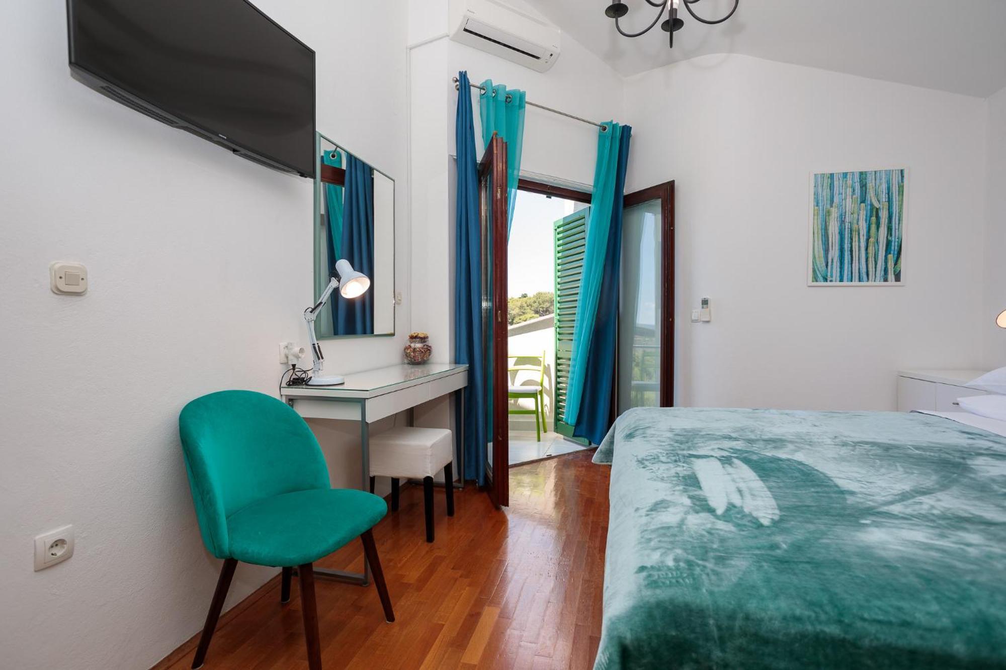 Apartments Delfin クルク エクステリア 写真